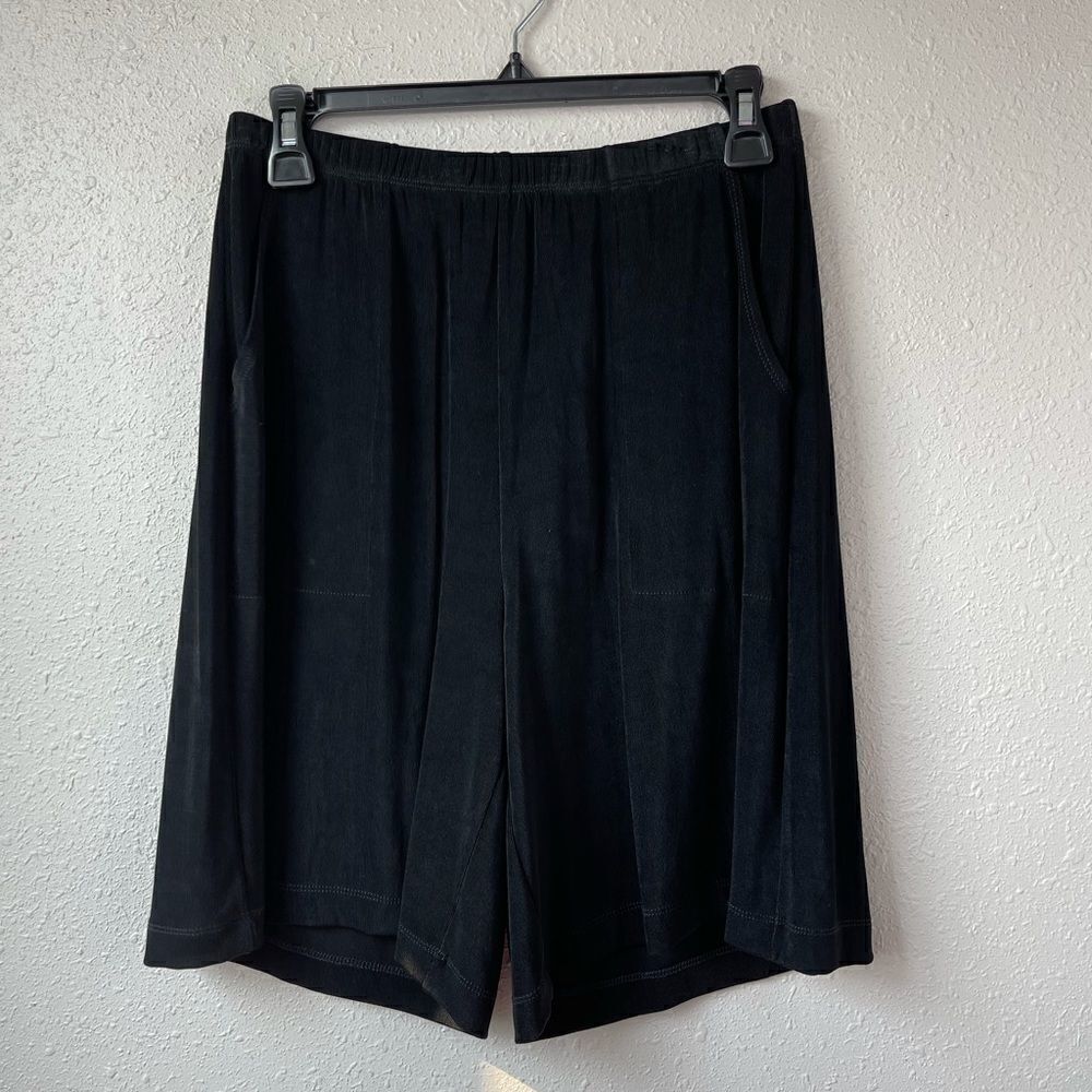 NWT Wear It Women’s Shorts Size Small
